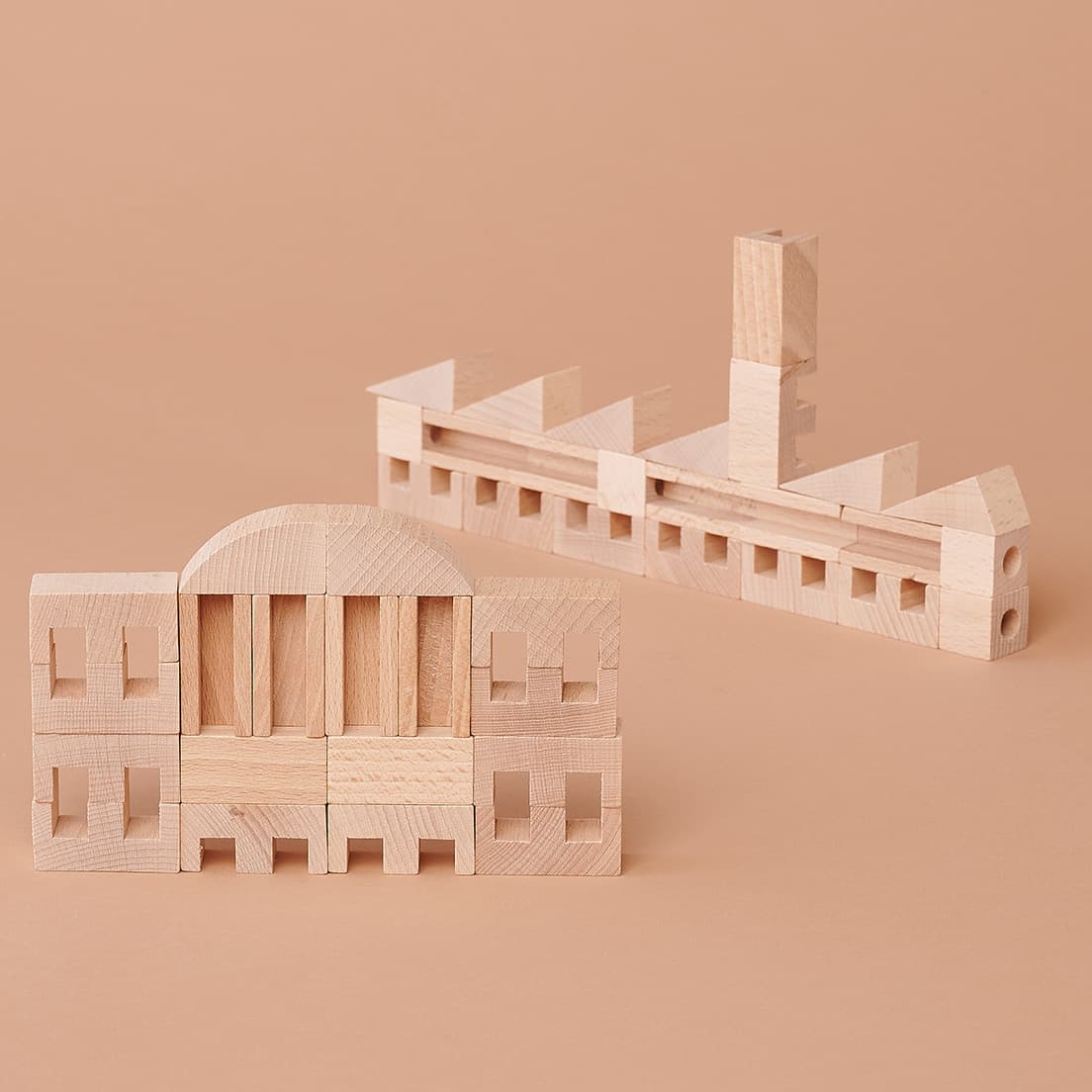 Corraini Edizioni《ARCHITETTURE BOX MC1 - NEW EDITION》15,000円（誠光社 TEL 075 708 8340）