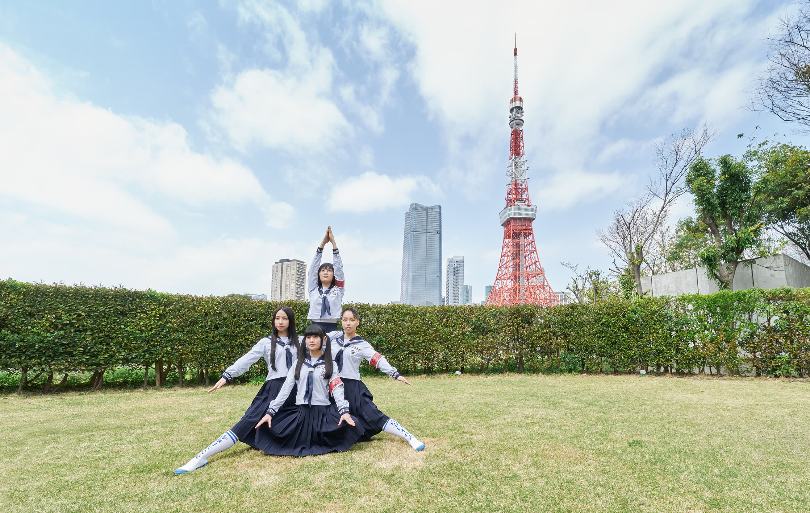 新しい学校のリーダーズが、東京の名建築へ！ ｜Galaxy Tokyo Photo Spot