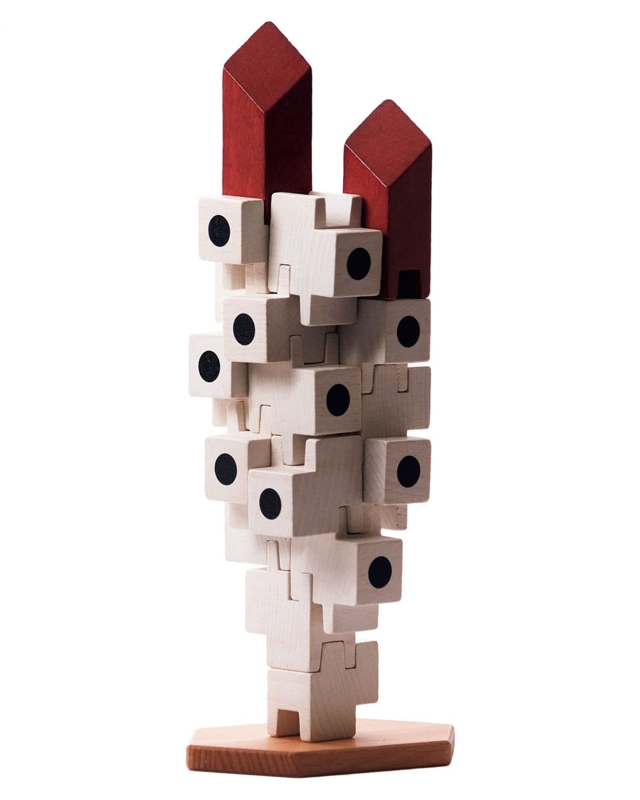 黒川紀章の中銀カプセルタワービルがスタッキングトイに。