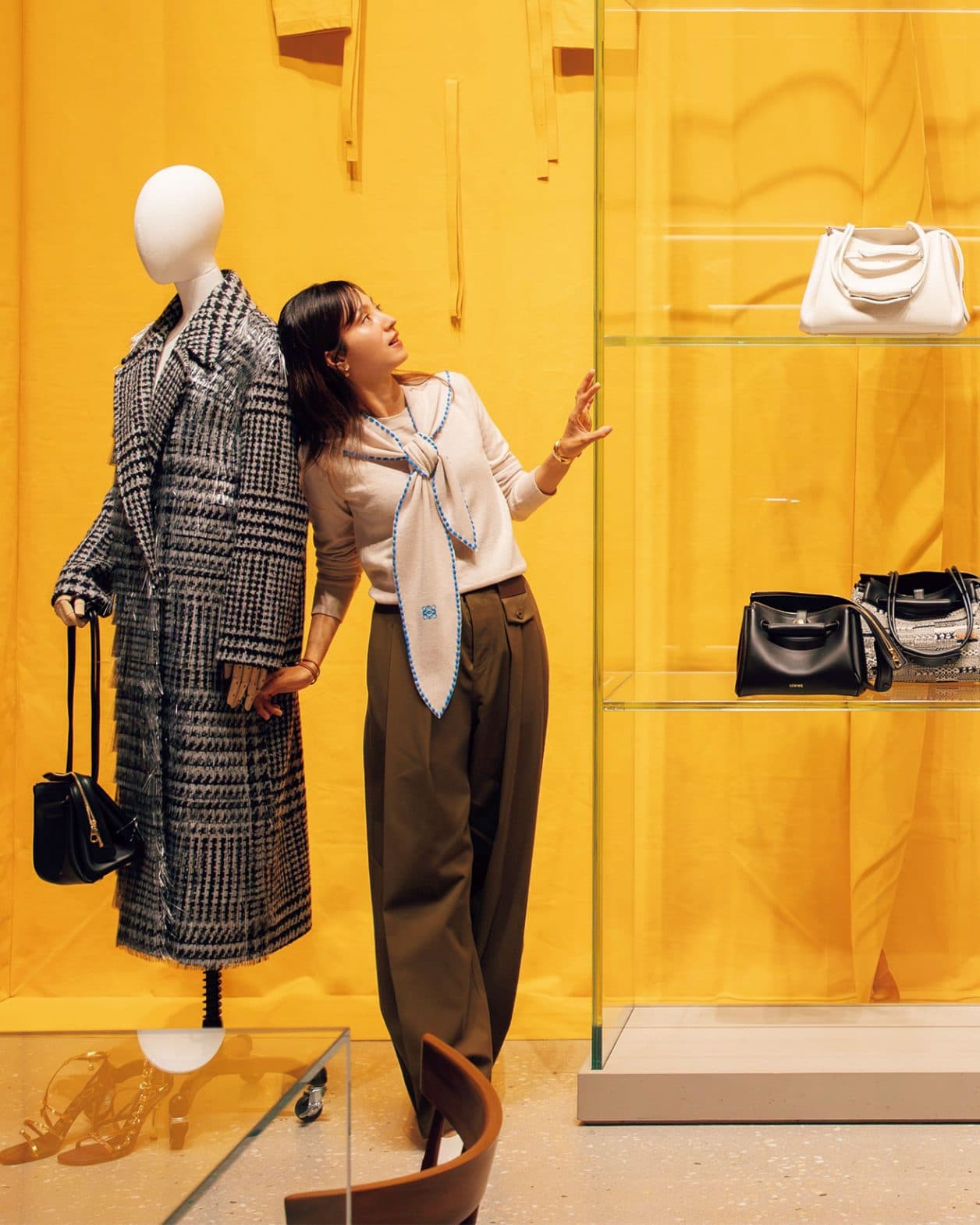 満島ひかりがナビゲート、ロエベの感性を巡るパリへの旅。