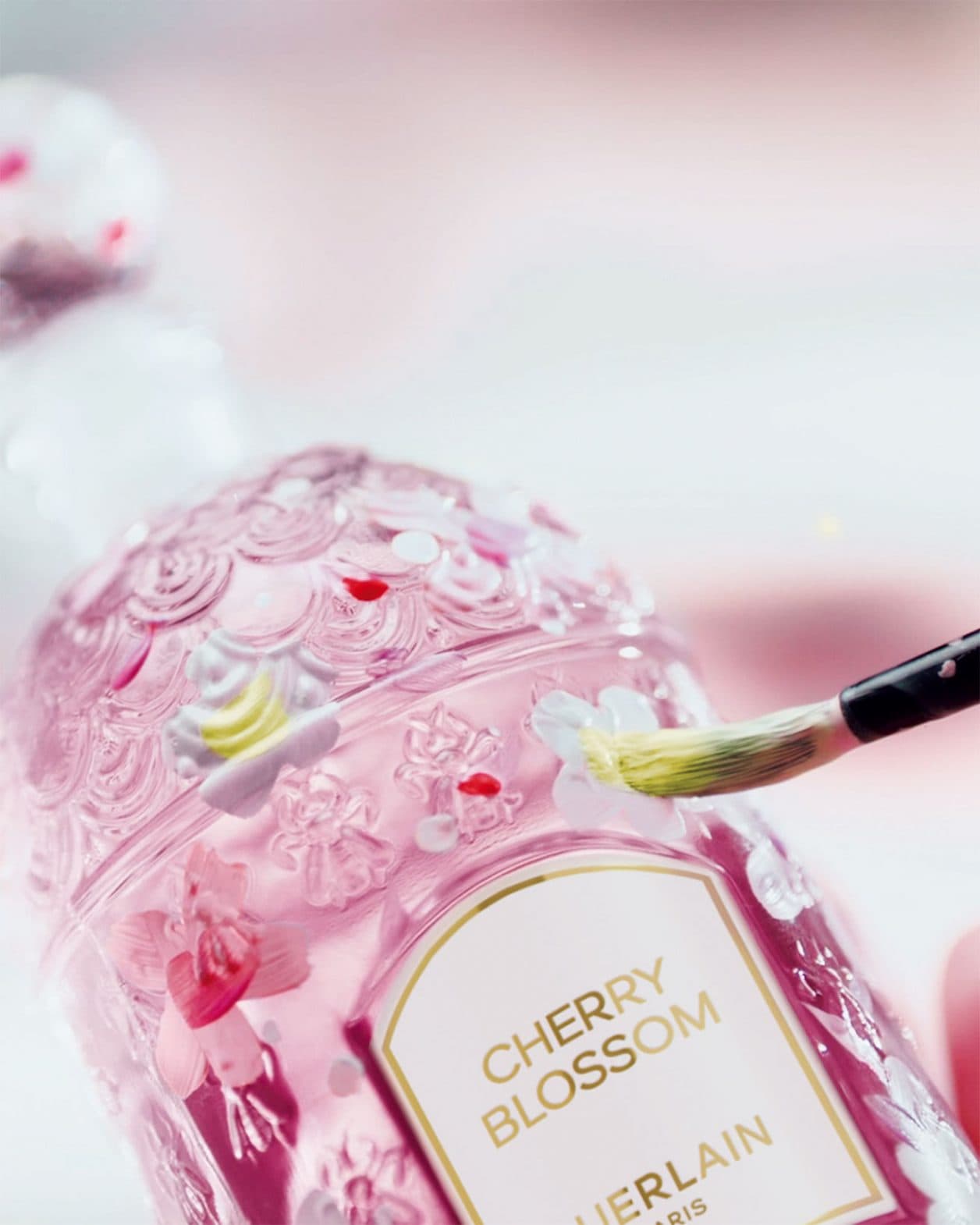 ゲランがアーティストとともに歩んだ約200年にわたるコラボレーションの歴史とは？