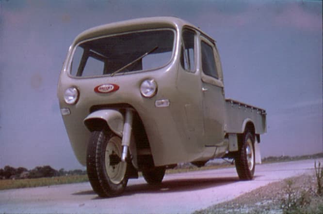 柳宗理がデザインした《オート三輪》1956年　三井精機工業