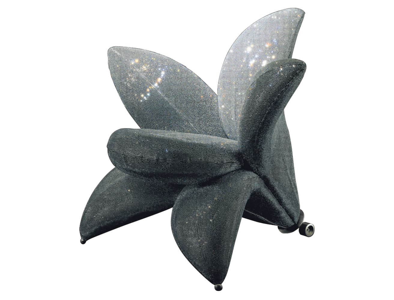 《Getsuen Diamond》by Masanori Umeda　キラキラ☆スワロフスキーを纏った梅田正徳さまの名作チェア。16,170,000円。