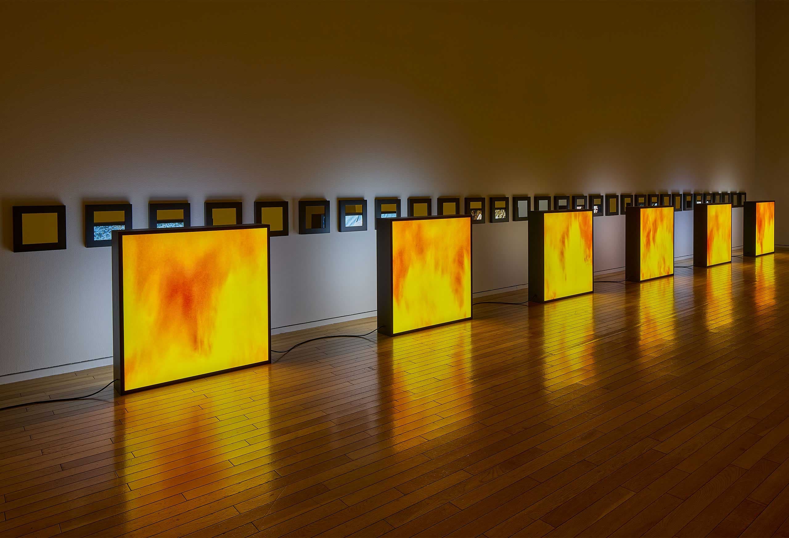 世界で起きていることを可視化し、私たちに問うアルフレド・ジャー｜青野尚子の今週末見るべきアート