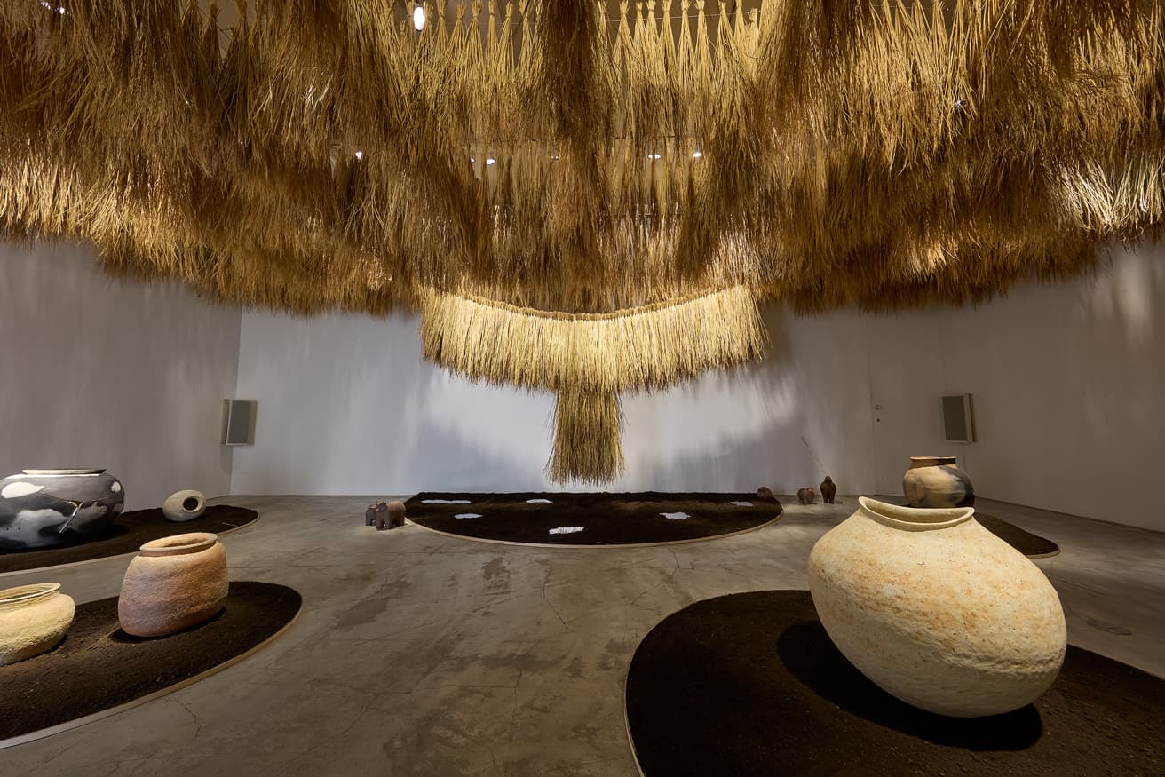 稲わらの香りが立ち込めて、この空間に身を置くだけで癒される展示室。