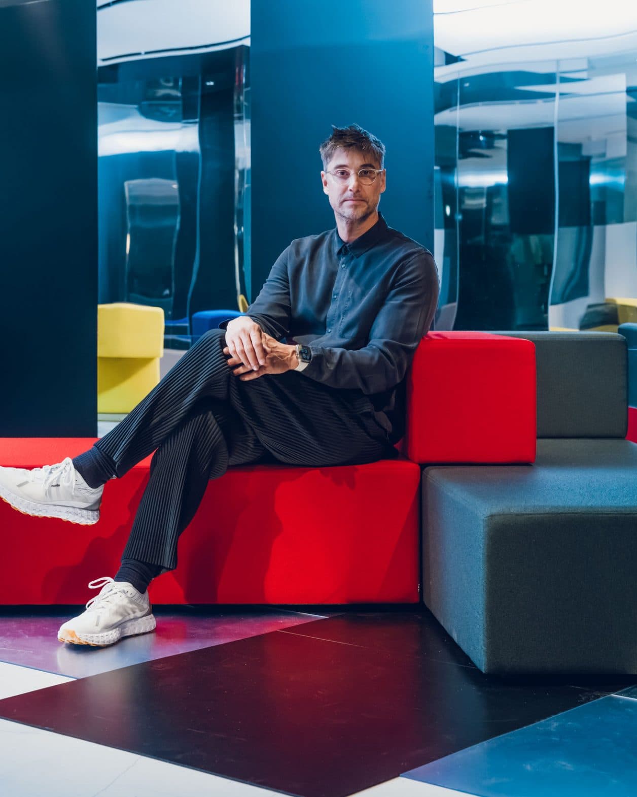 トッド・ブレイチャーが語る、働き方を自由に解放するオフィス家具とは？