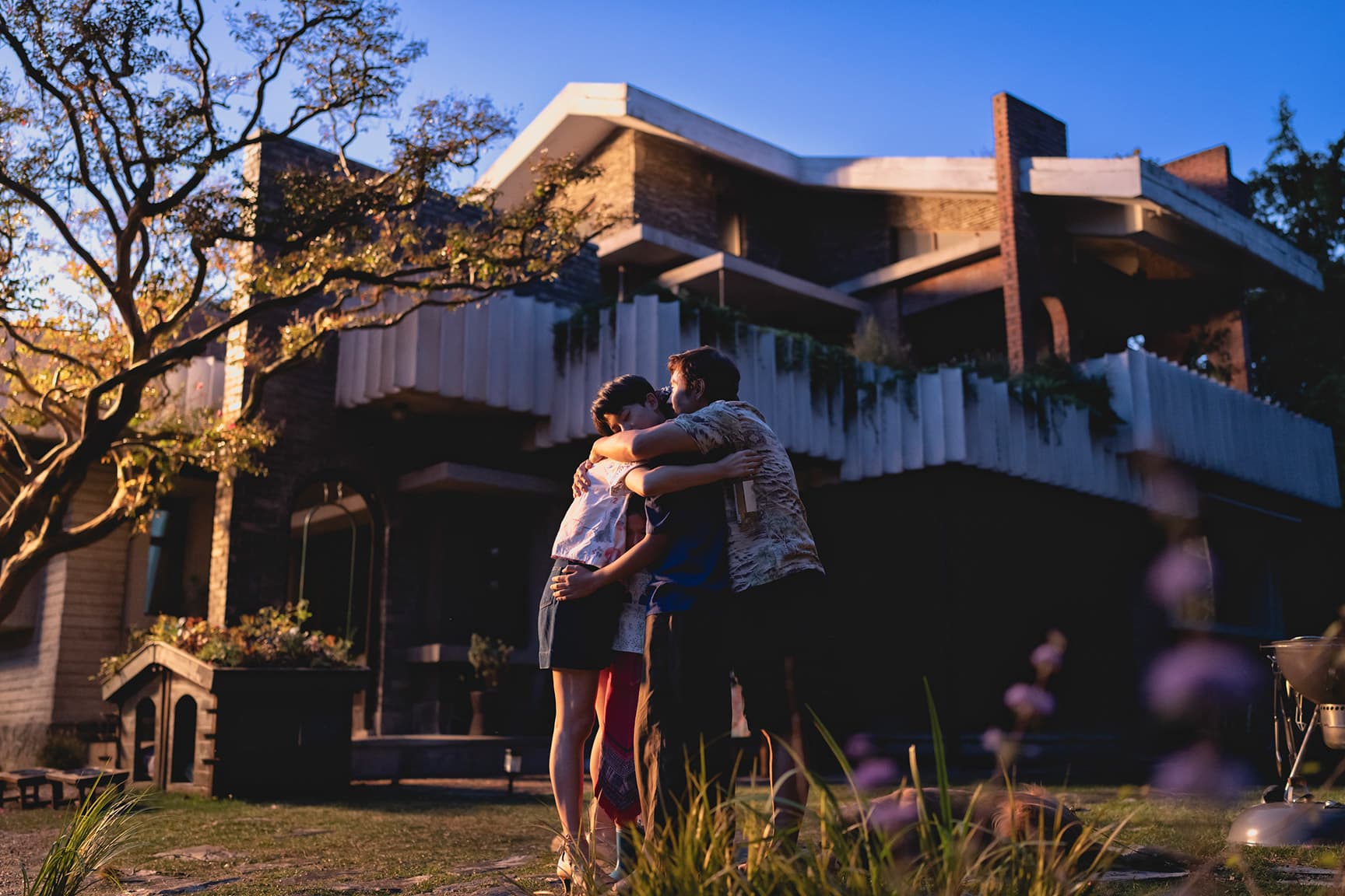 パク・チャヌク、ポン・ジュノ、BTS・RM…。韓国映画、MVに漂う匂いを立ち上げるリュ・ソンヒの仕事。