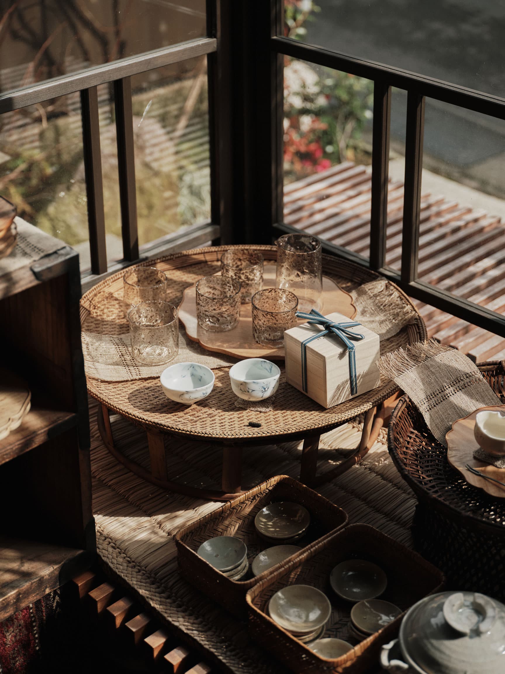 古い町家を改修した生活工芸店〈shio〉