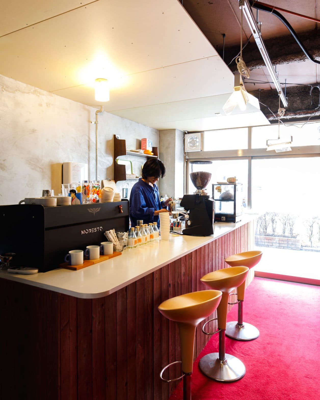 美容師でもあるバリスタが手がける、コーヒーとこだわりの今川焼を楽しめる東京・蔵前のカフェ。