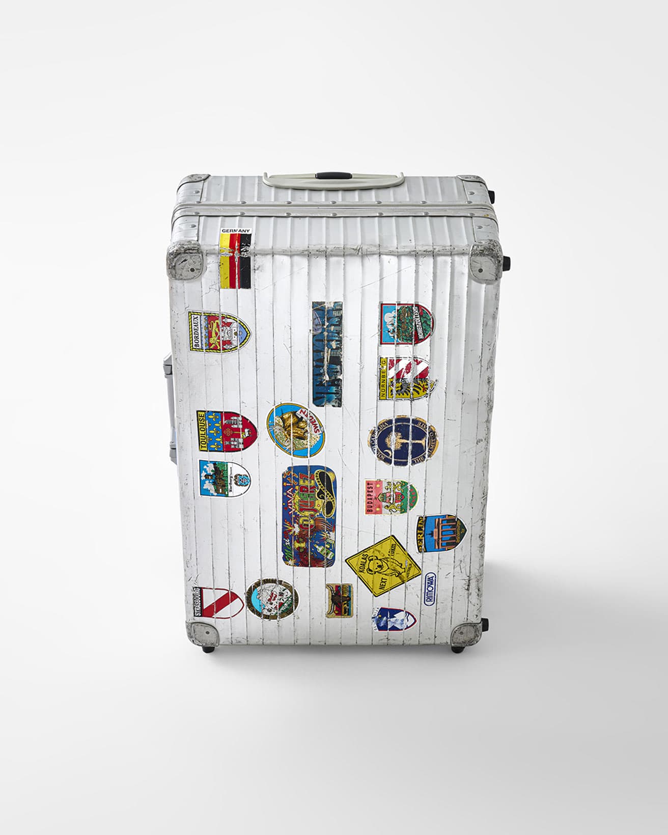 「RE-CRAFTED」の《JUMBO TROLLEY OPAL ’63》（2002年製）。販売価格未定。
