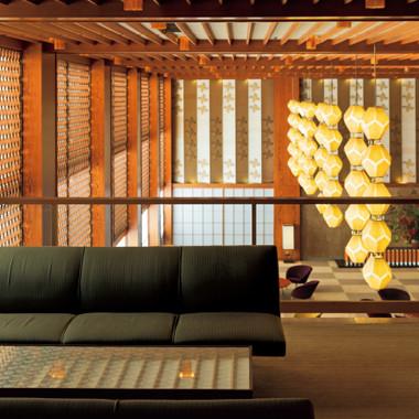 〈ホテルオークラ東京〉旧本館の家具やグッズをウェブサイトで販売！