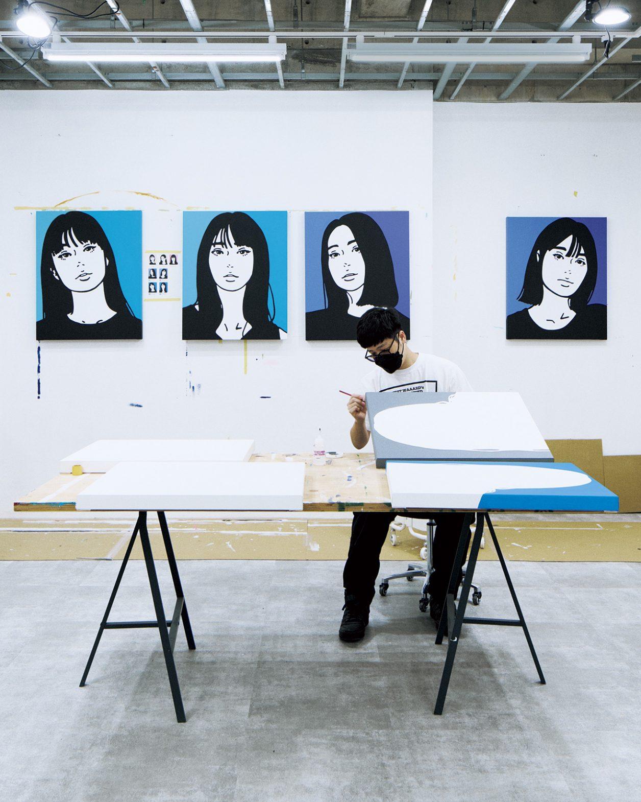 【独占】福岡の新ギャラリーでKYNEの展覧会が開催。作品制作中のアトリエも訪問！