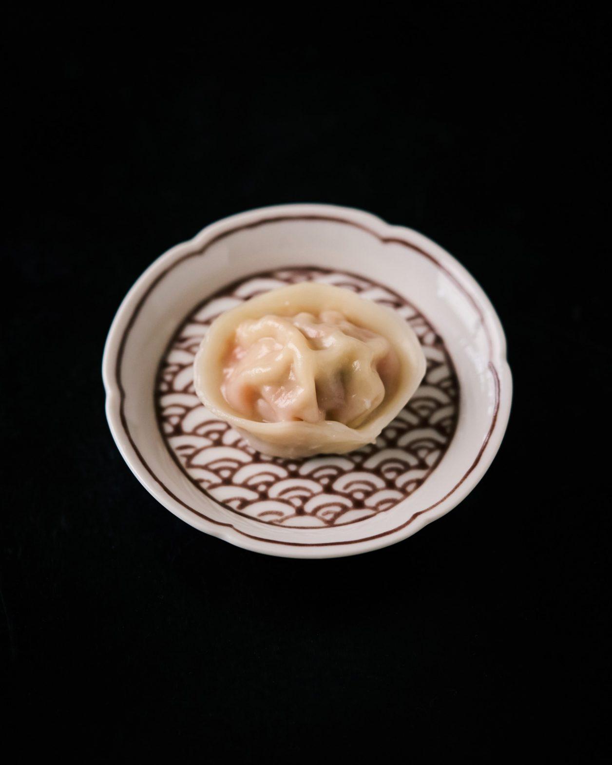 【365日豆皿つまみ】キムチ餃子｜3月 キム・ナレの韓国つまみ