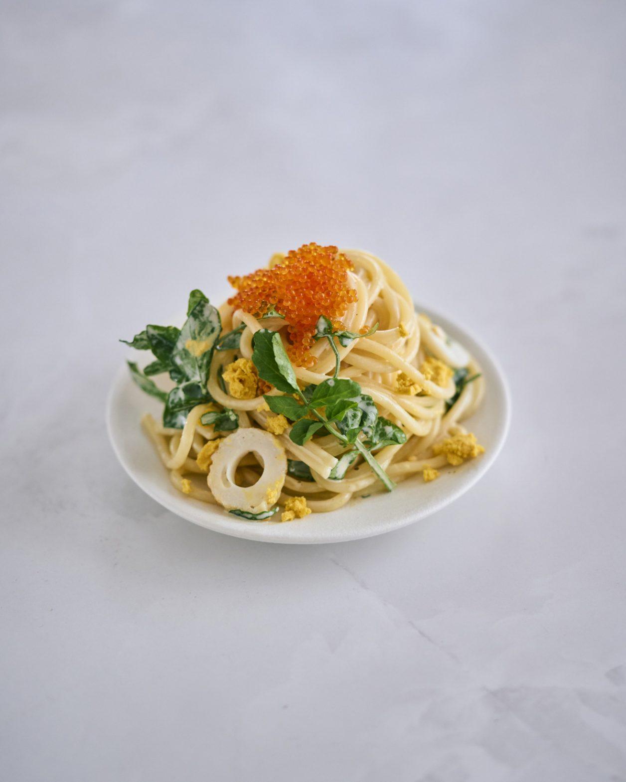 【365日豆皿つまみ】燻製たまごのスパゲッティサラダ｜6月 and recipeのたまごつまみ